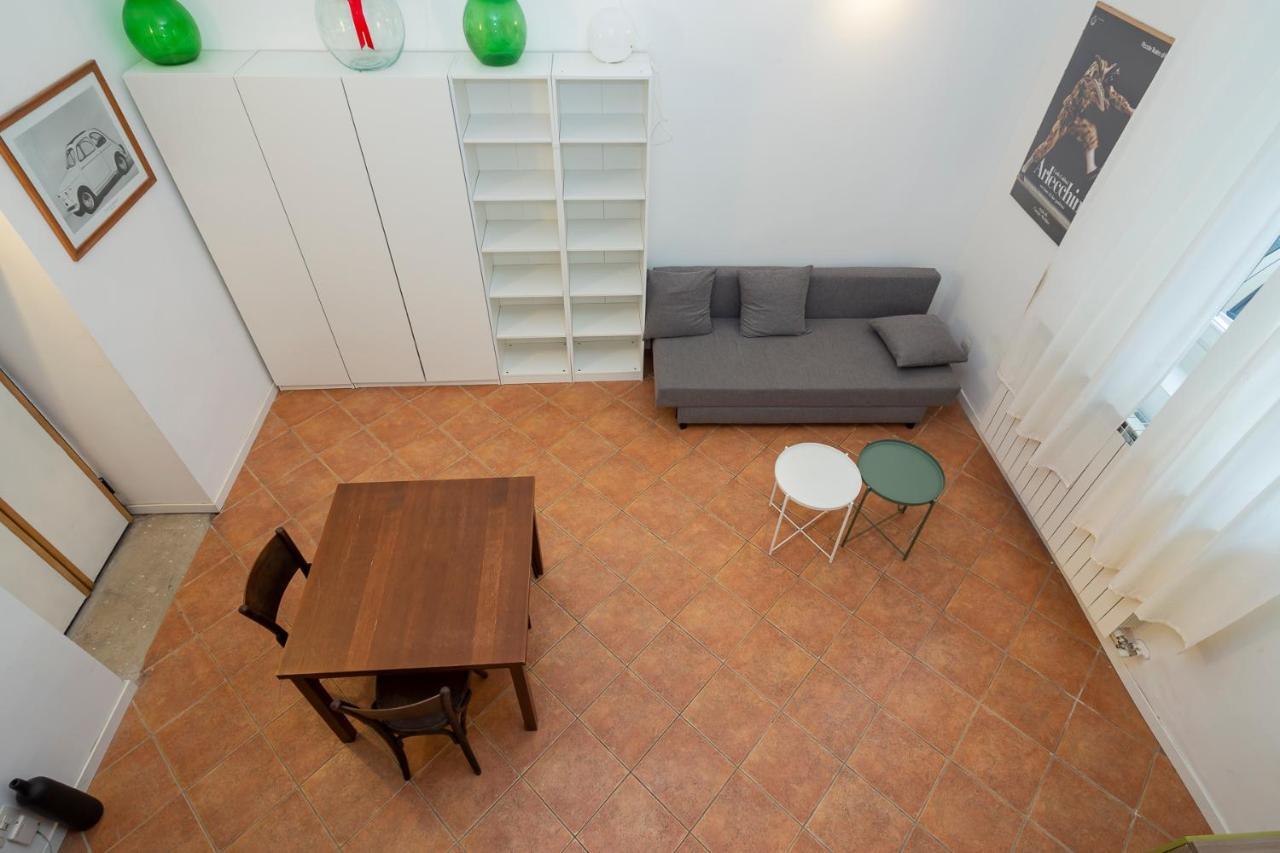 Flat In Isola De Castillia 22 Milan Exterior photo