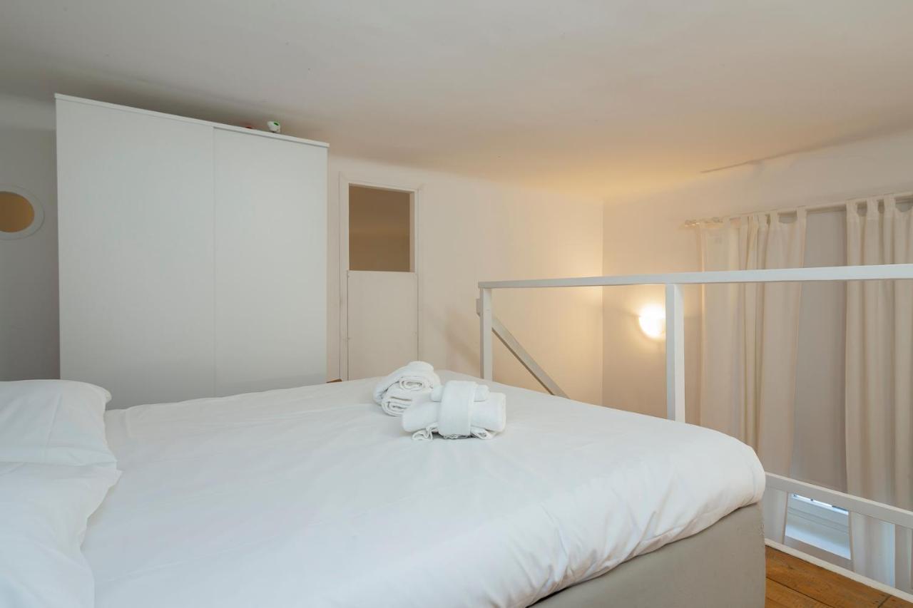 Flat In Isola De Castillia 22 Milan Exterior photo