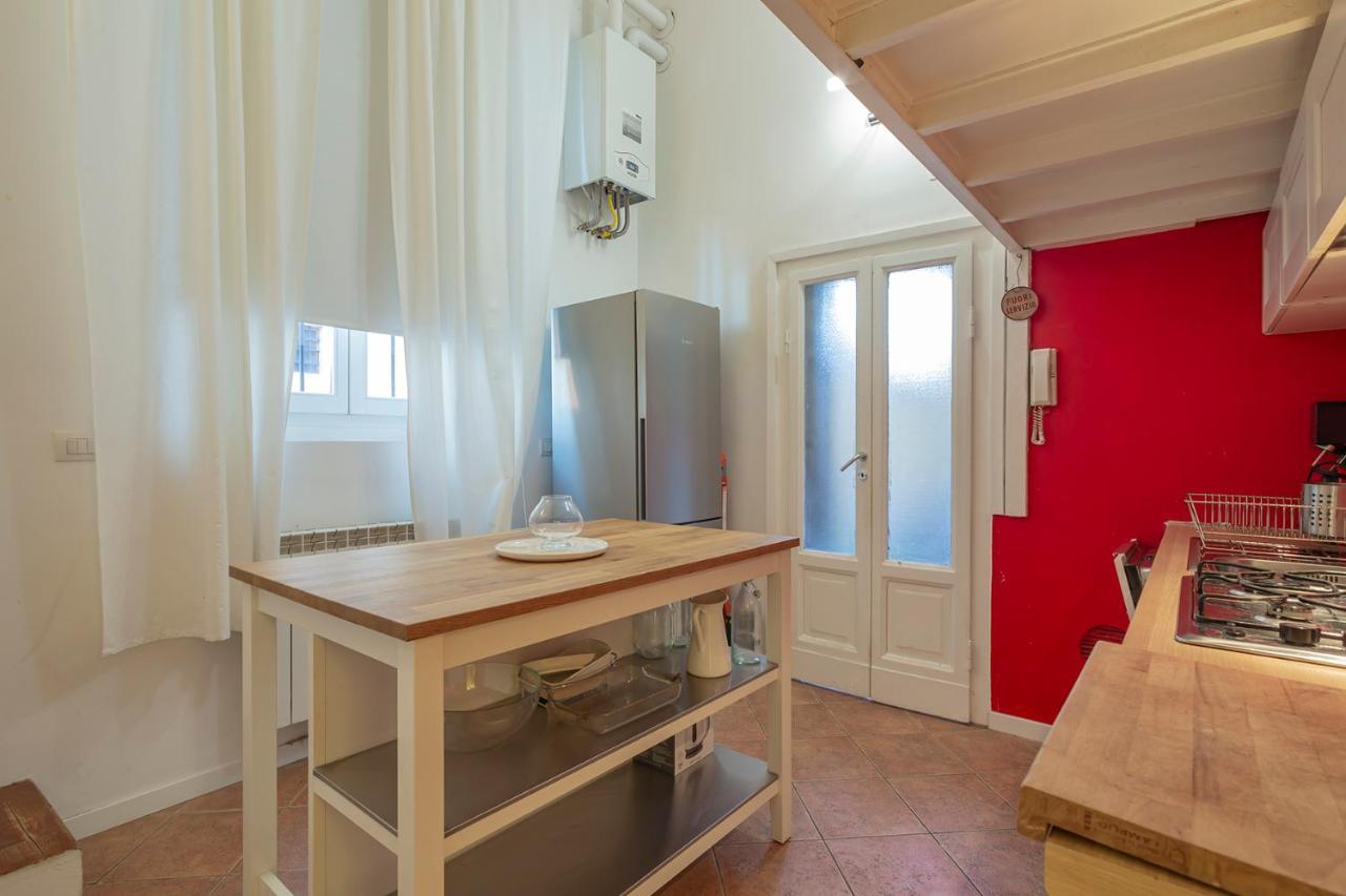 Flat In Isola De Castillia 22 Milan Exterior photo